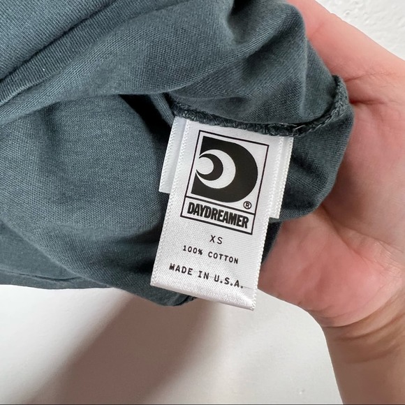 FREE PEOPLE NWOT Elton John World Tour Boyfriend Band Tee 1980 Daydreamer XS - Picture 8 of 10